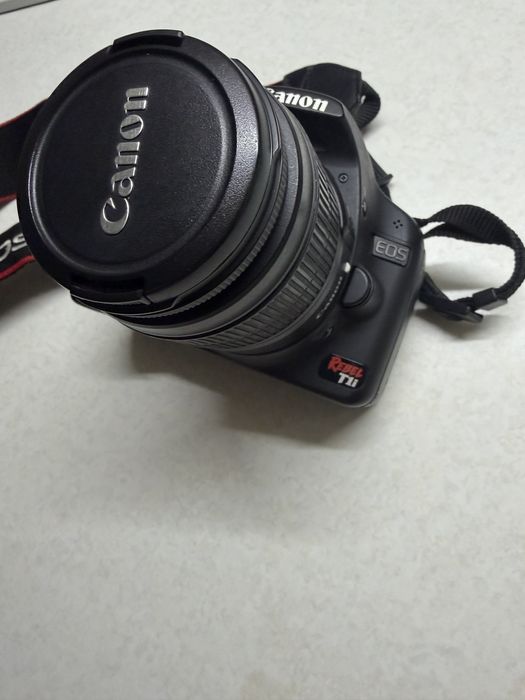 Фотоапарат Canon DS126231