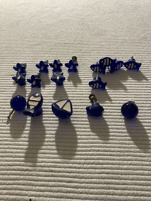 Glass Drawer Pulls Set