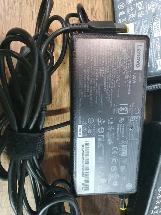 Зарядка зарядное блок питания Lenovo USB Pin 135w оригінал