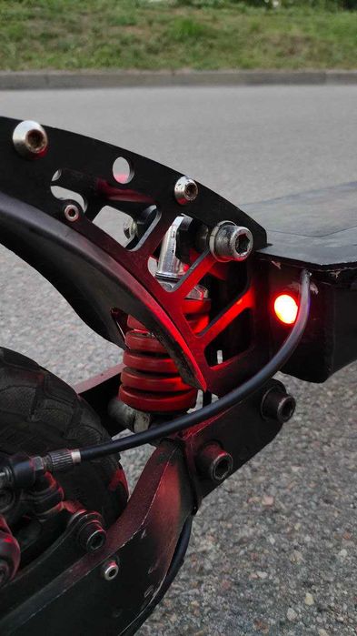 Like bike solo электросамокат