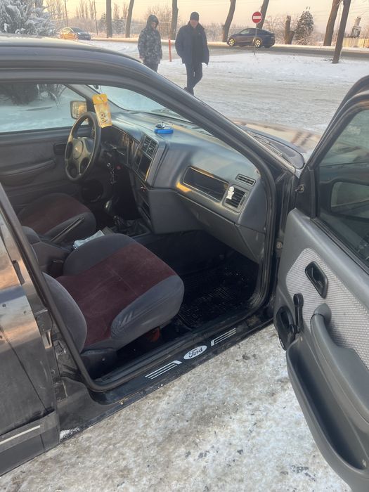 Продам Форд Сиерра можливий обмін на авто з моєю доплатою.