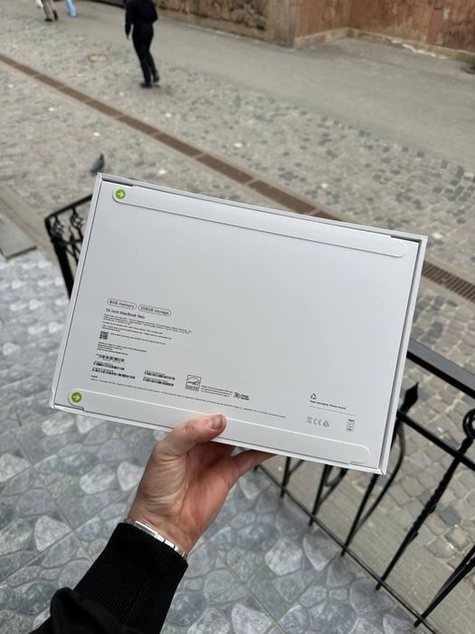 Apple MacBook Neo 13" 2026 A18 Pro 8ram 256ssd Silver / Indigo / Blush NEW новий
