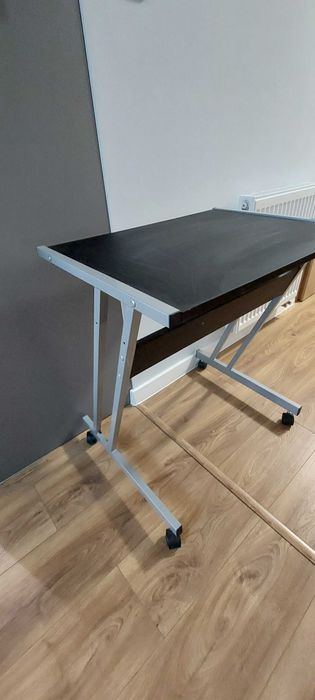 Mobilne biurko, stolik na komputer 64 x 48 x 73 cm