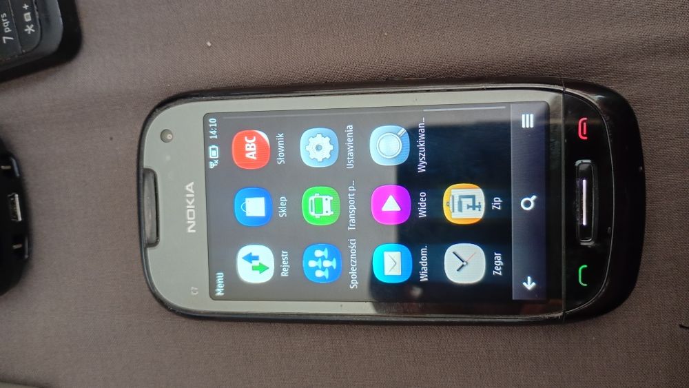 Nokia C7 00 używana
