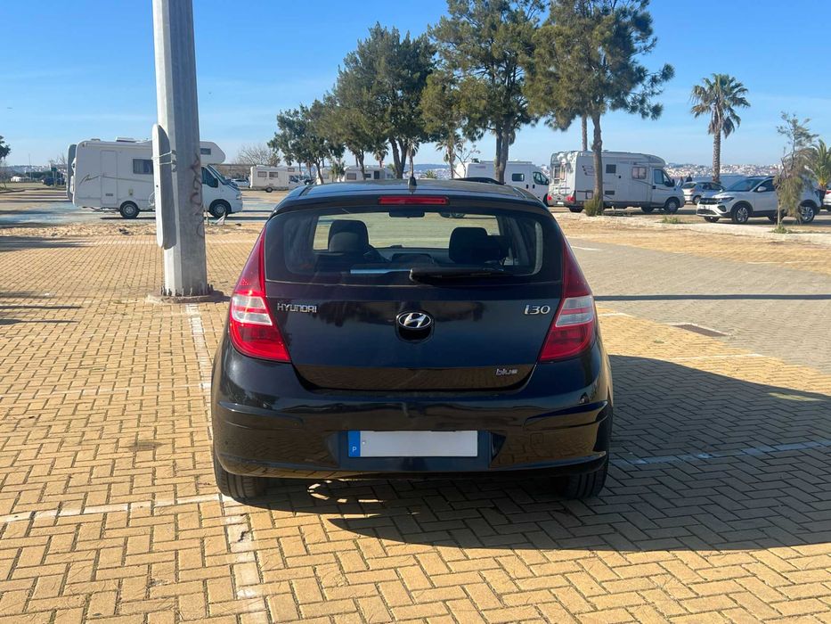 Hyundai i30 1.6 CRDI Blue