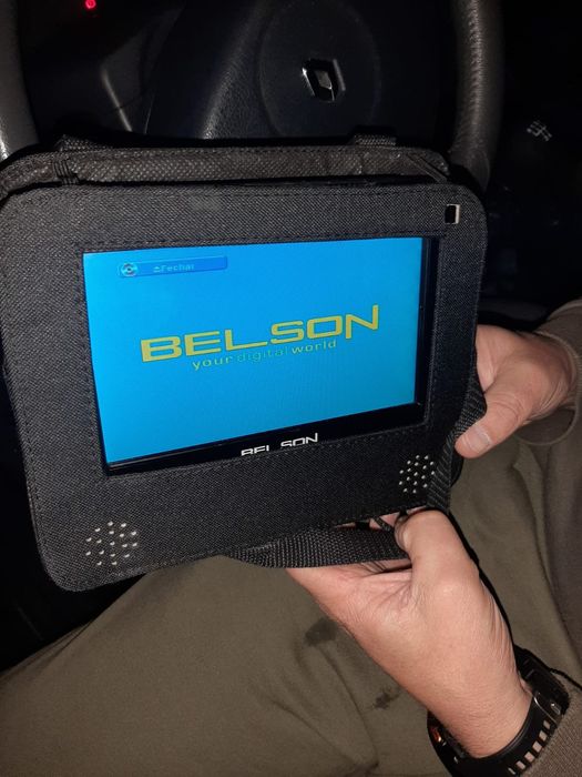 Leitor DVD e de Pen-drive,  para automovel