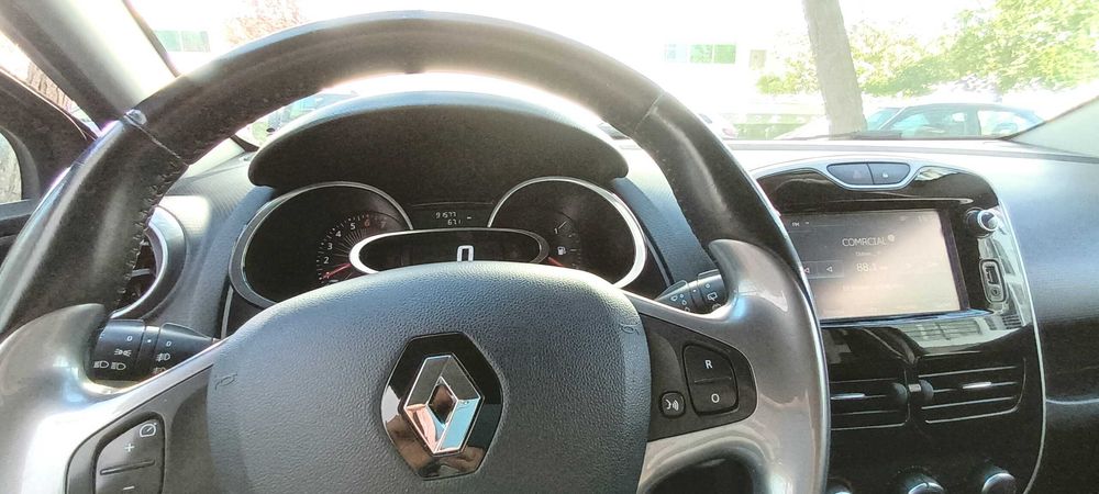 Renault Clio Sport Tourer Limited 2016