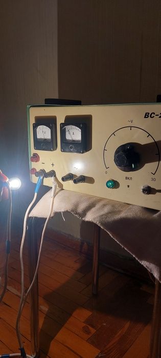 .Выпрямитель ВС-24м.  .Автомобильное зарядное устройство