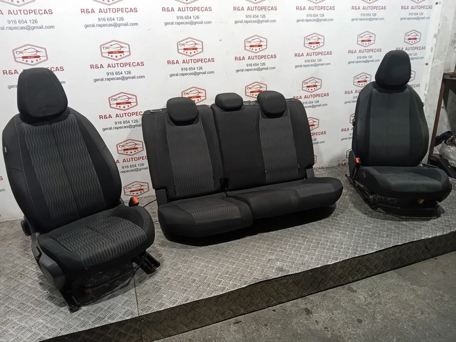 Conjunto de Bancos Peugeot 308 II SW Tecido Original