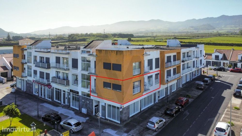 Apartamento T2 com Terraço | Ribeira Grande, São Miguel