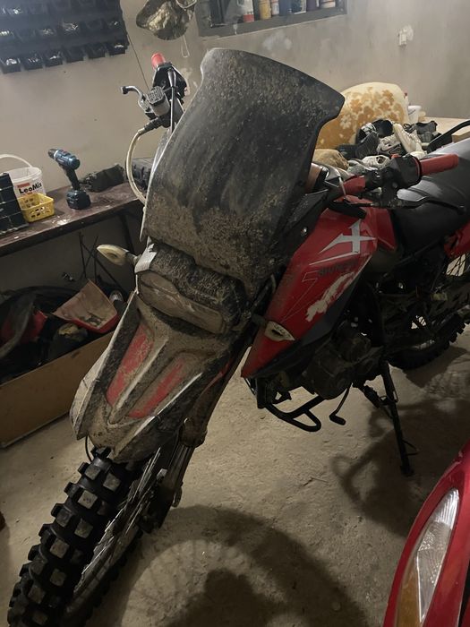 Продам шинерай x-trail 250