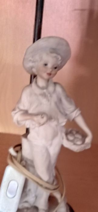 Candeeiro de quarto em porcelana