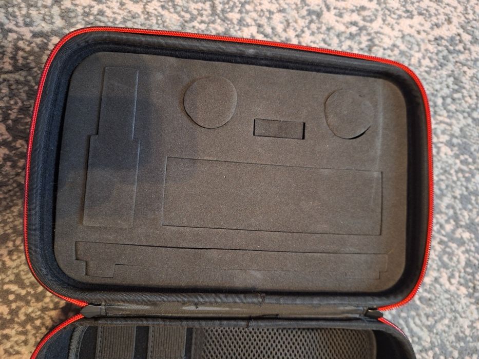Etui na konsole nowe