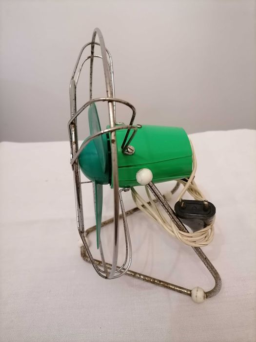 Ventoinha antiga a funcionar