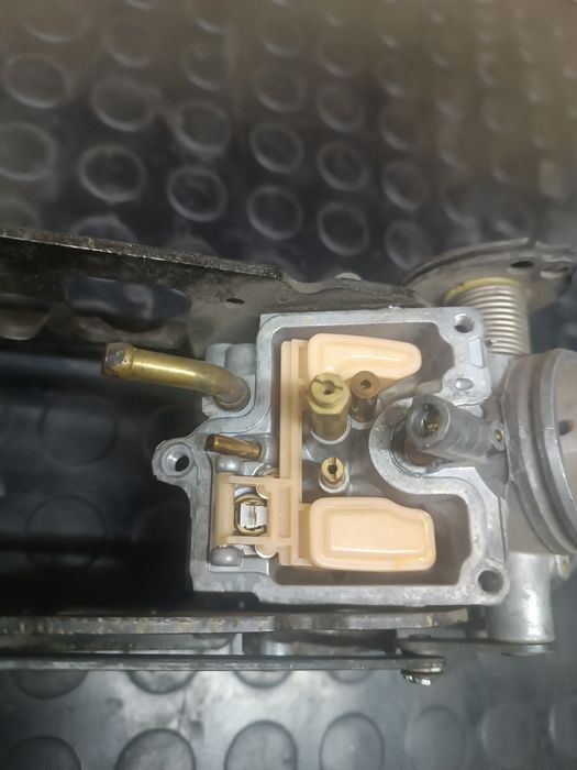 Suzuki SV 650 99 -02 gaźniki