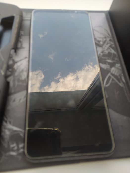 Смартфон ASUS ROG Phone 5