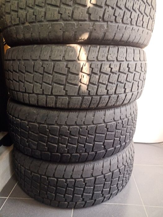 Шини всесезонні Avalanche X-TREME 215/55R17 M+S 94T