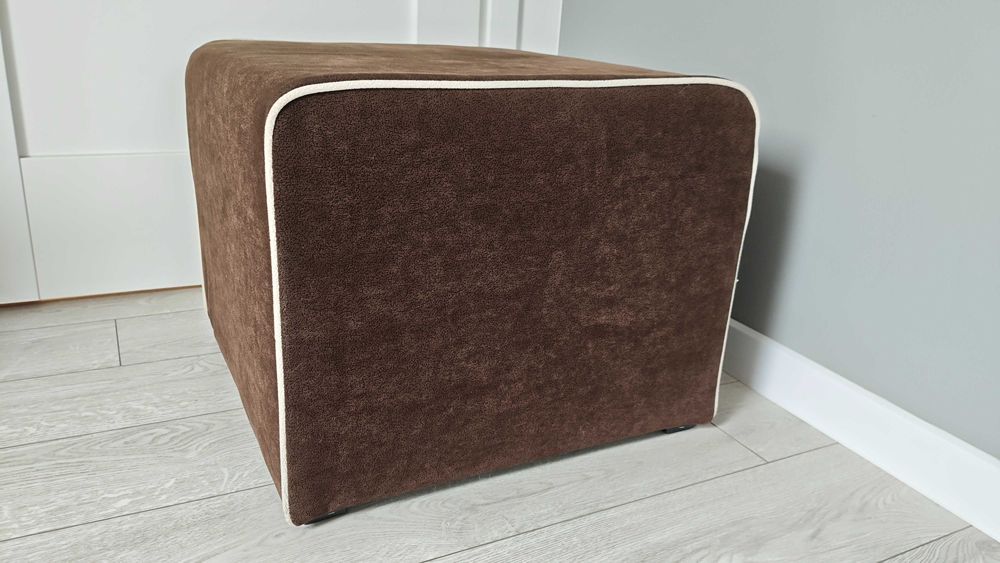 Pufy tapicerowane 2szt. (51x51 cm)