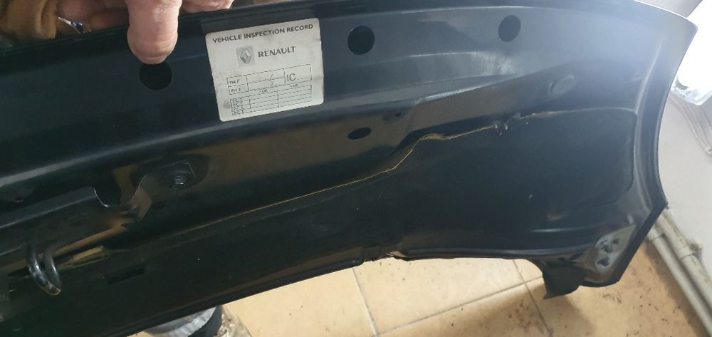 Renault Scenic III Maska Przód TEB 66 Kompletna Pokrywa Silnika