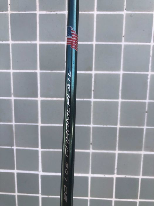 Cana de Pesca Embarcada - Maguro Luphus Stand Up 20 lb Chromeplate