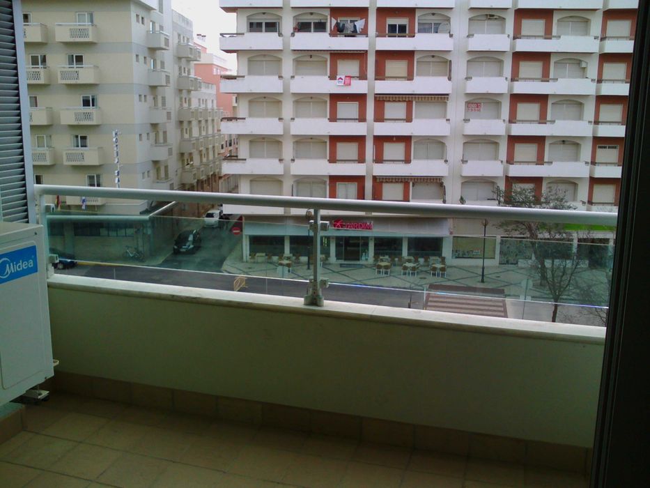 Alugo Apartamento T1 em Monte Gordo