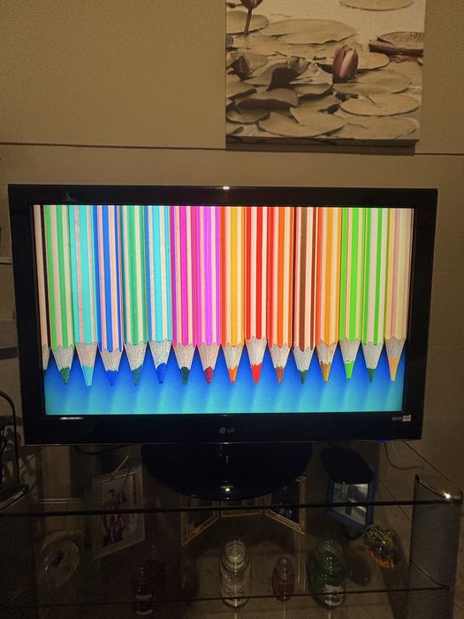 TV LG 42" Full HD (1080p) 200Hz - Imagem Impecável [Modelo 42LH5000]