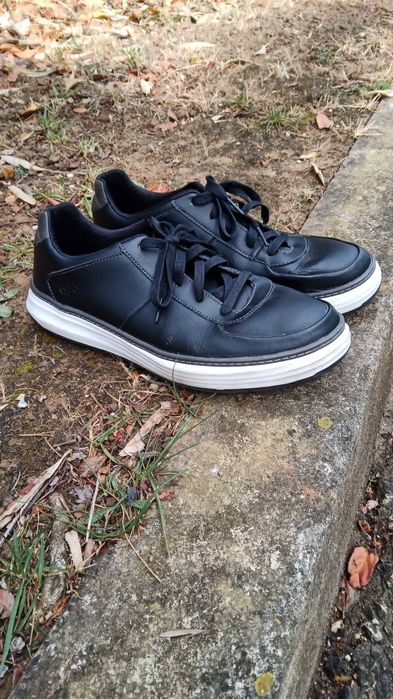 Sapatilhas Marca Sketchers Casuais tamanho 43,  como Novas