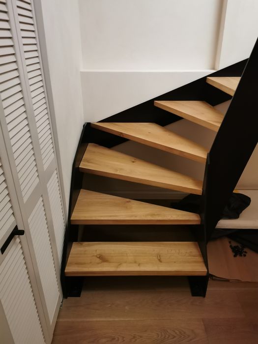 Schody drewniane,renowacja starych