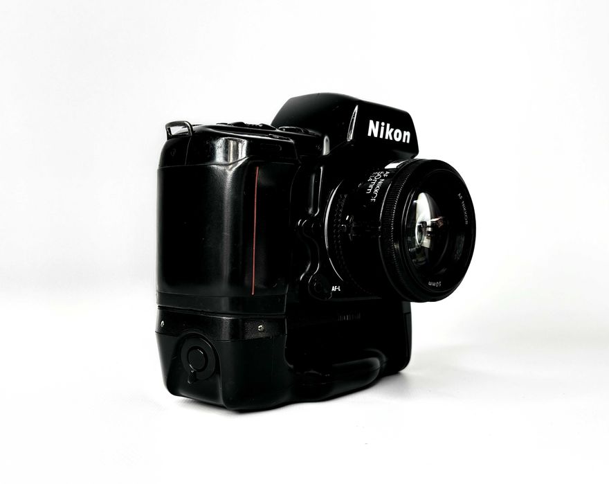 Фотоапарат Nikon F90X