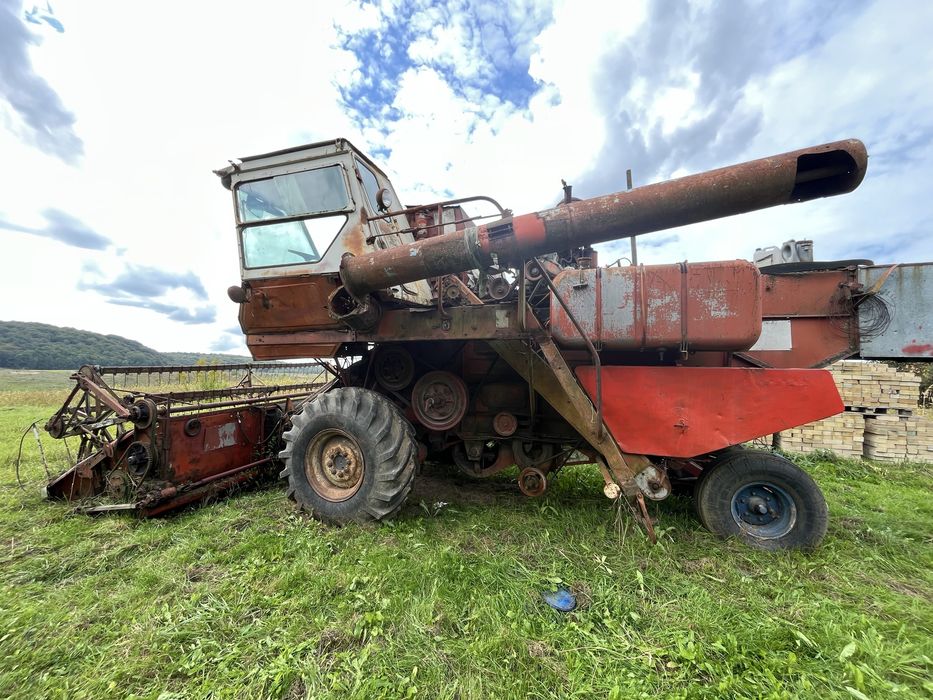 Комбайн Нива (опис)