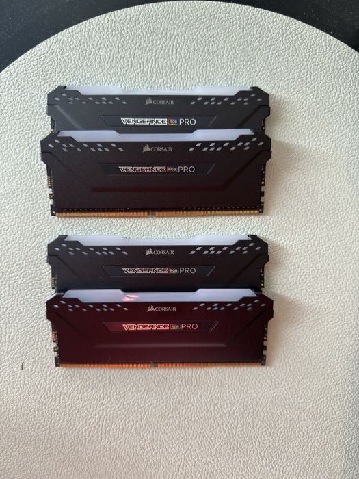 『新品未使用』CORSAIR VENGEANCE RGB PRO 32GB Corsair Vengeance Rgb Pro 32gb 3600 - Niska cena na Allegro