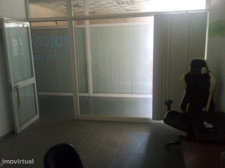 Loja com 16m2 para Venda no Samouco