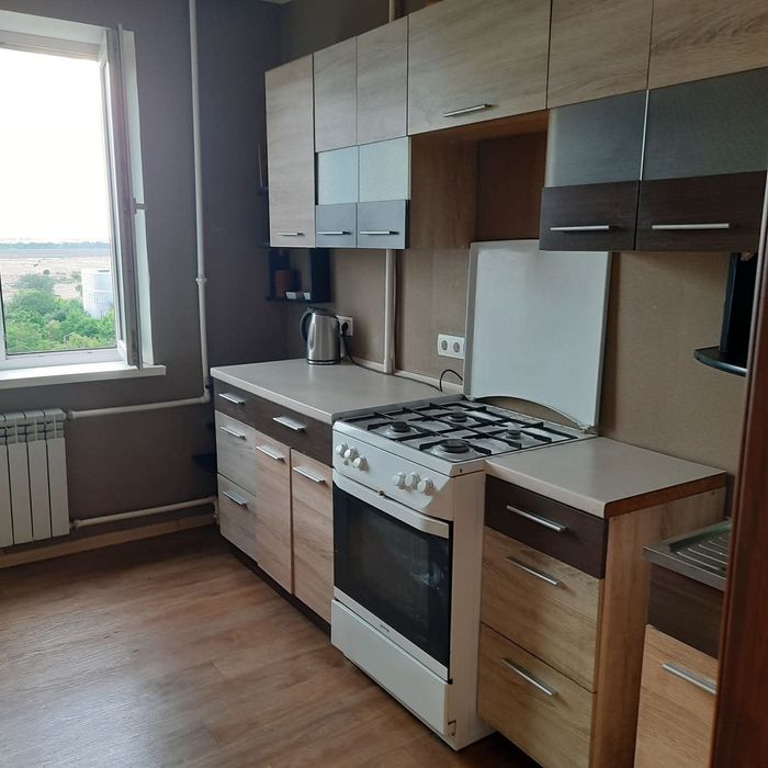 Сдам 3к квартиру 7поверх есть 3я комната
