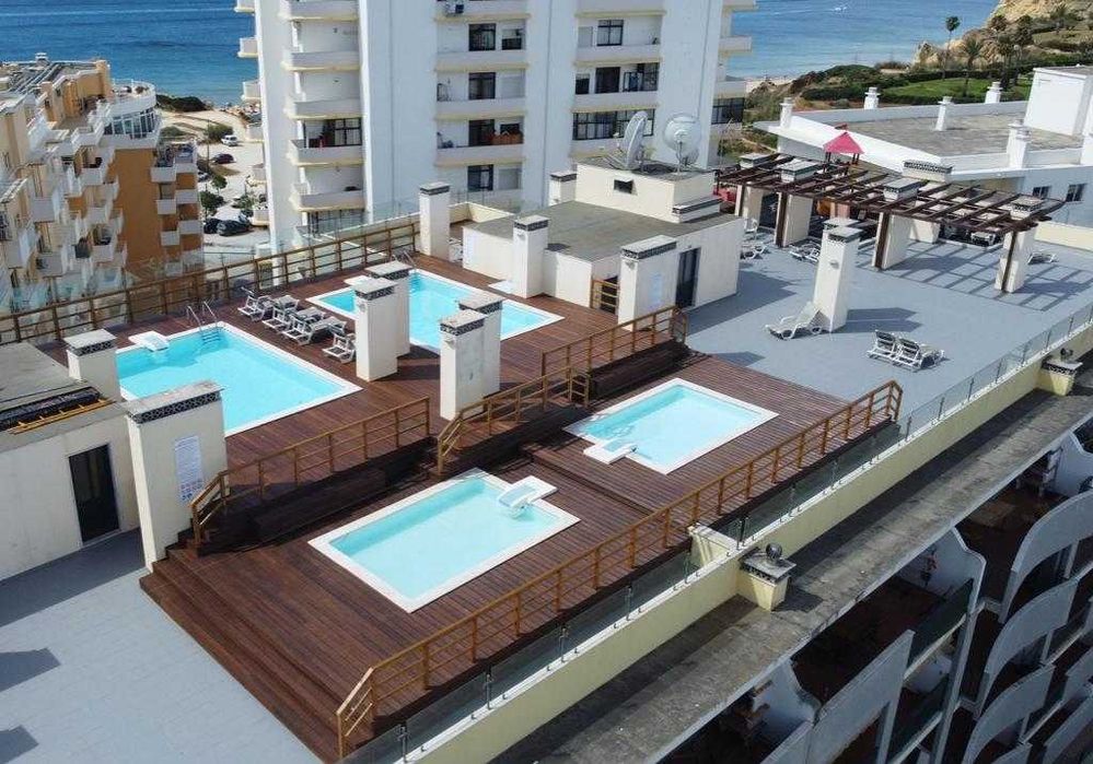 T1 c/ piscina, garagem, 100m praia Arm Pêra Algarve – FÉRIAS