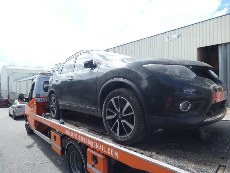 Nissan X-Trail para peças