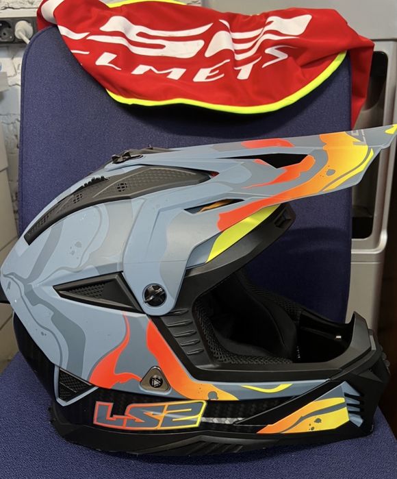 Мотошолом LS2 MX708 Fast II
