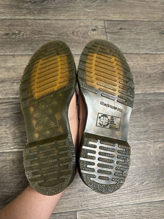 Лофери жіночі dr martens adrian