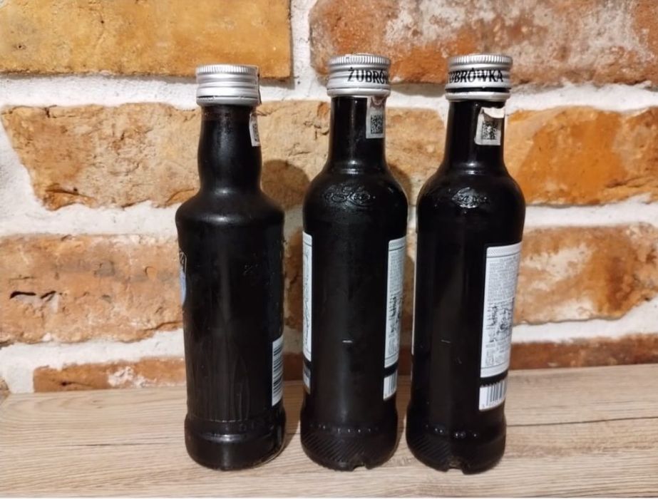 Komplet 4 sztuk butelki 200 ml krew z kaczki