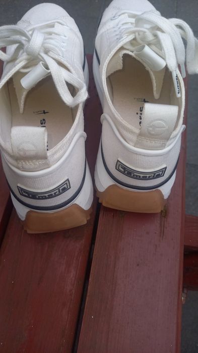 Trampki Tamaris 39