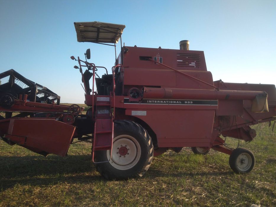Kombajn case international 933 w całość lub na części