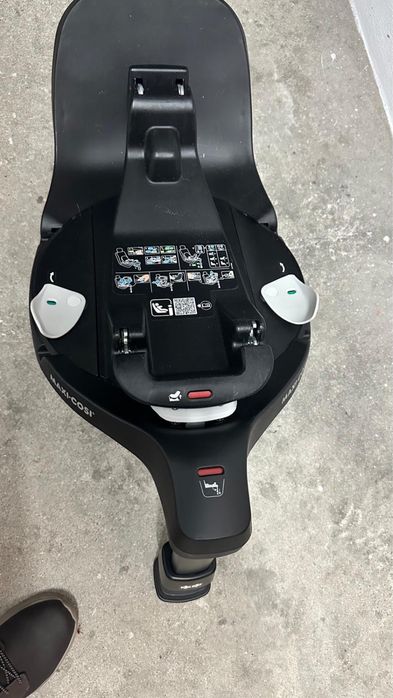 Maxicosi Pebble 360 Pro + Isofix Family Fix 360