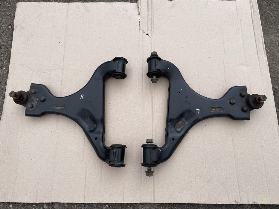 Рычаг передней на VITO-VIANO W639