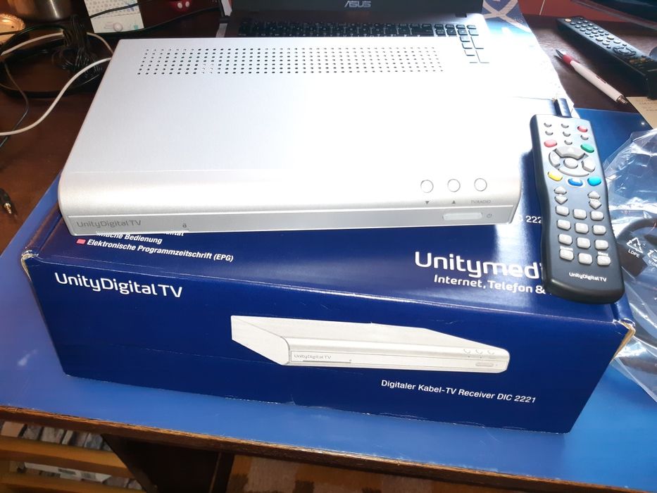 Digital TV Receiver64550368962307121