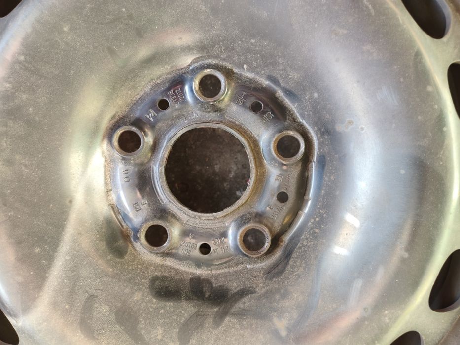 Komplet kół zimowe Audi Seat Skoda Volkswagen  205/55 R16