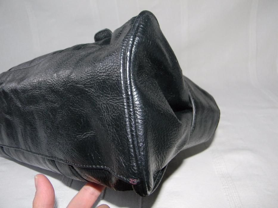 Женская кожаная сумка Fiorelli