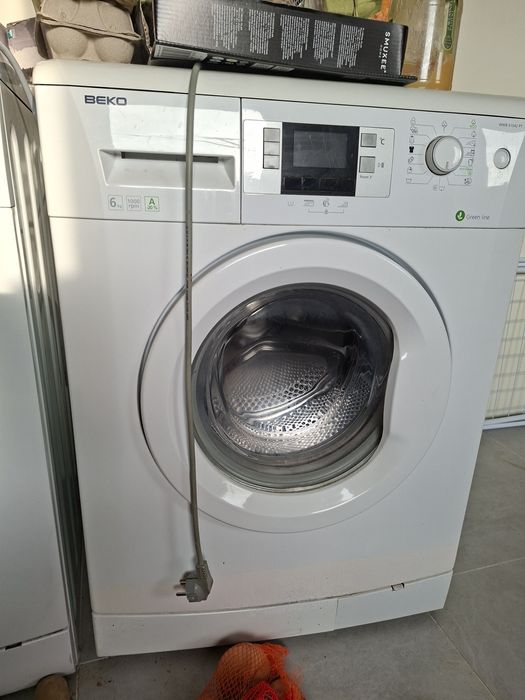 Pralka Elektrolux ładowana od góry i inne