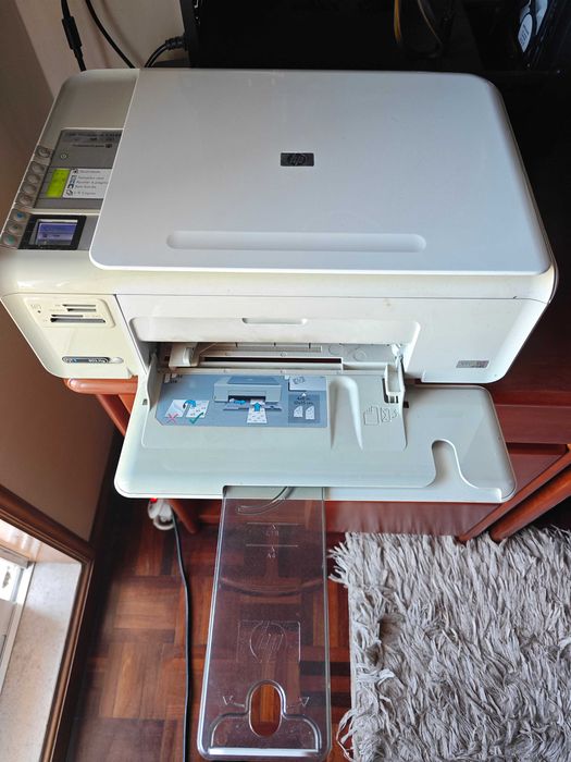 Impressora HP Photosmart C4380 All-in-One com Wi-Fi, tinteiros e caixa