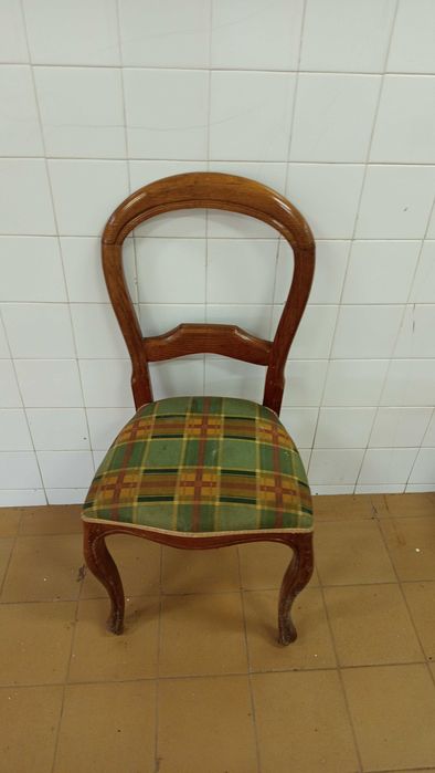 cadeiras em bom estado