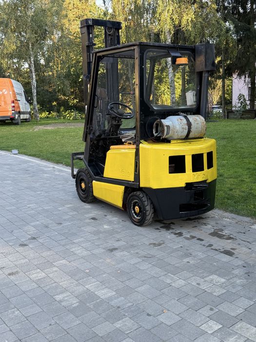 Wózek widłowy Yale