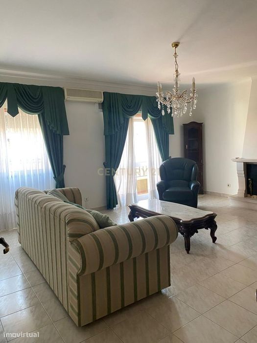 Apartamento T3 no Centro de Alcochete — Alcochete, Setúbal